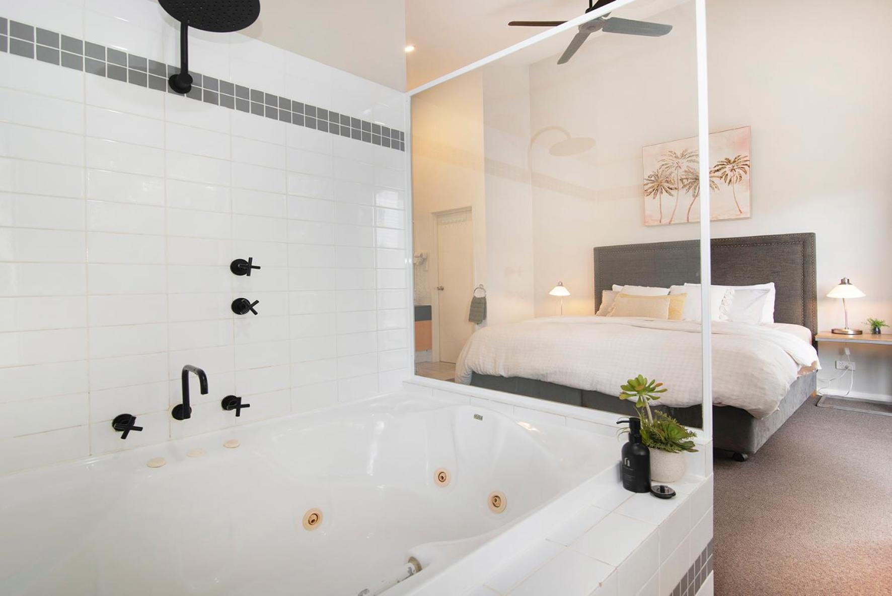 Margaret Forest Retreat Apartment 129 - Located Within Margaret Forest, In The Heart Of The Town Centre Of Margaret River, Spa Apartment! Extérieur photo